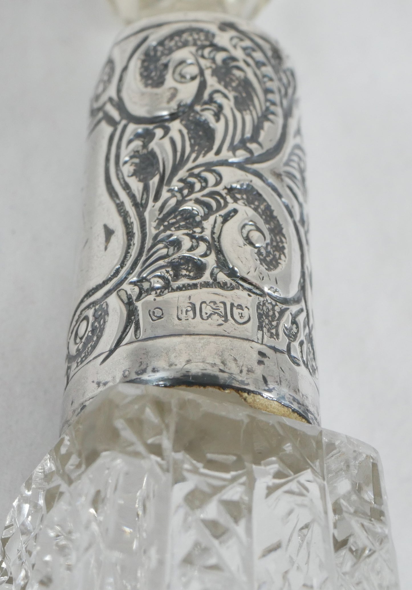 Antique Edwardian 1912 Sterling Silver Square Base Perfume Scent Bottle Stopper