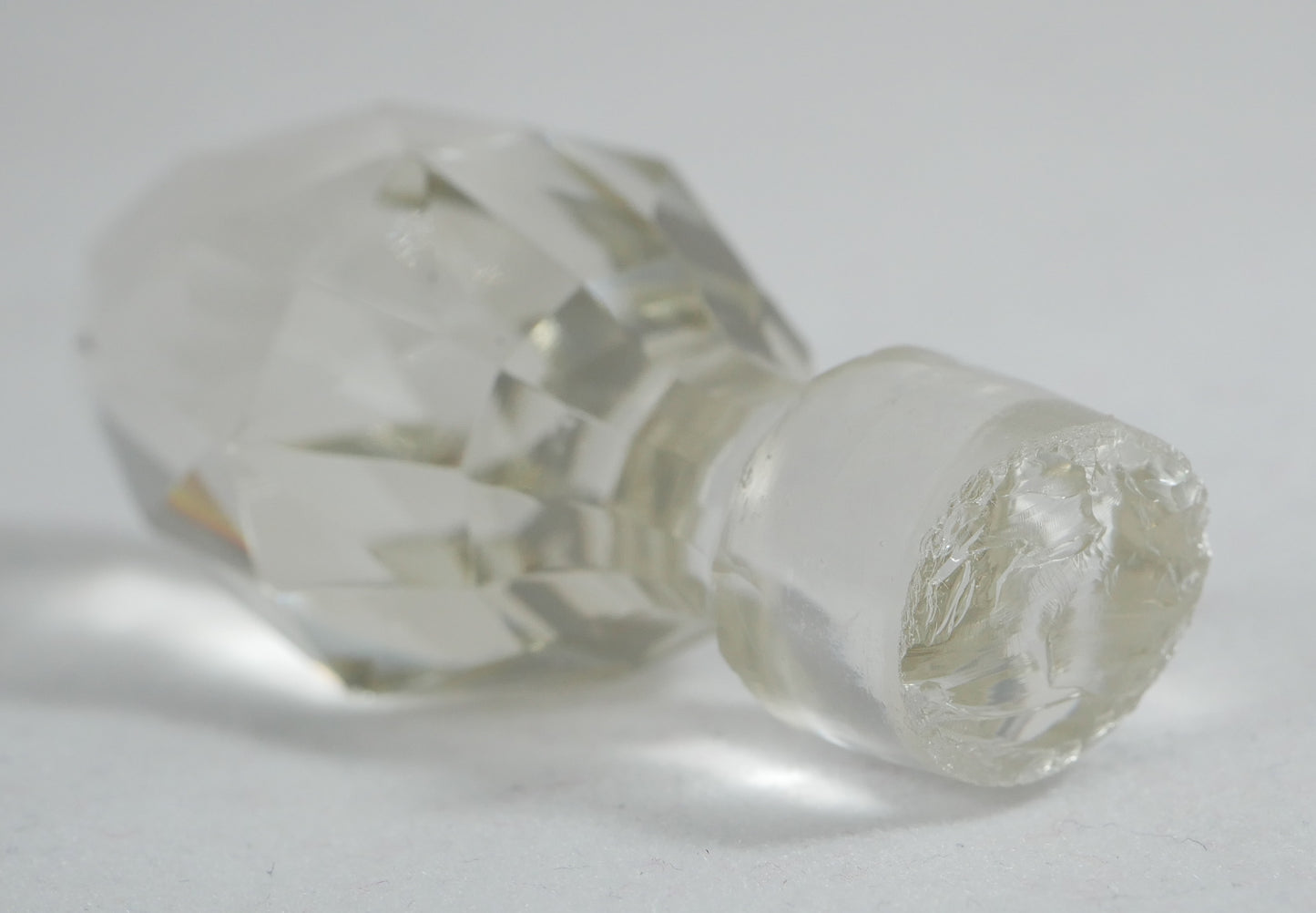 Antique Edwardian 1915 Sterling Silver Round Base Perfume Scent Bottle Stopper