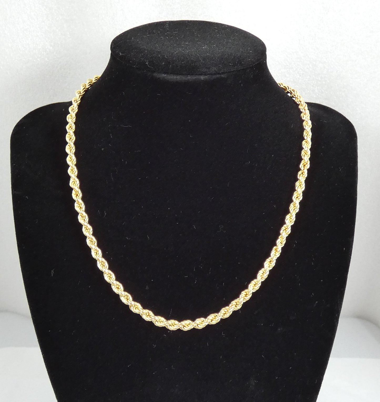 English Solid 9ct Yellow Gold 41cm 16" Twisted Rope 4mm Link Necklace Chain 375