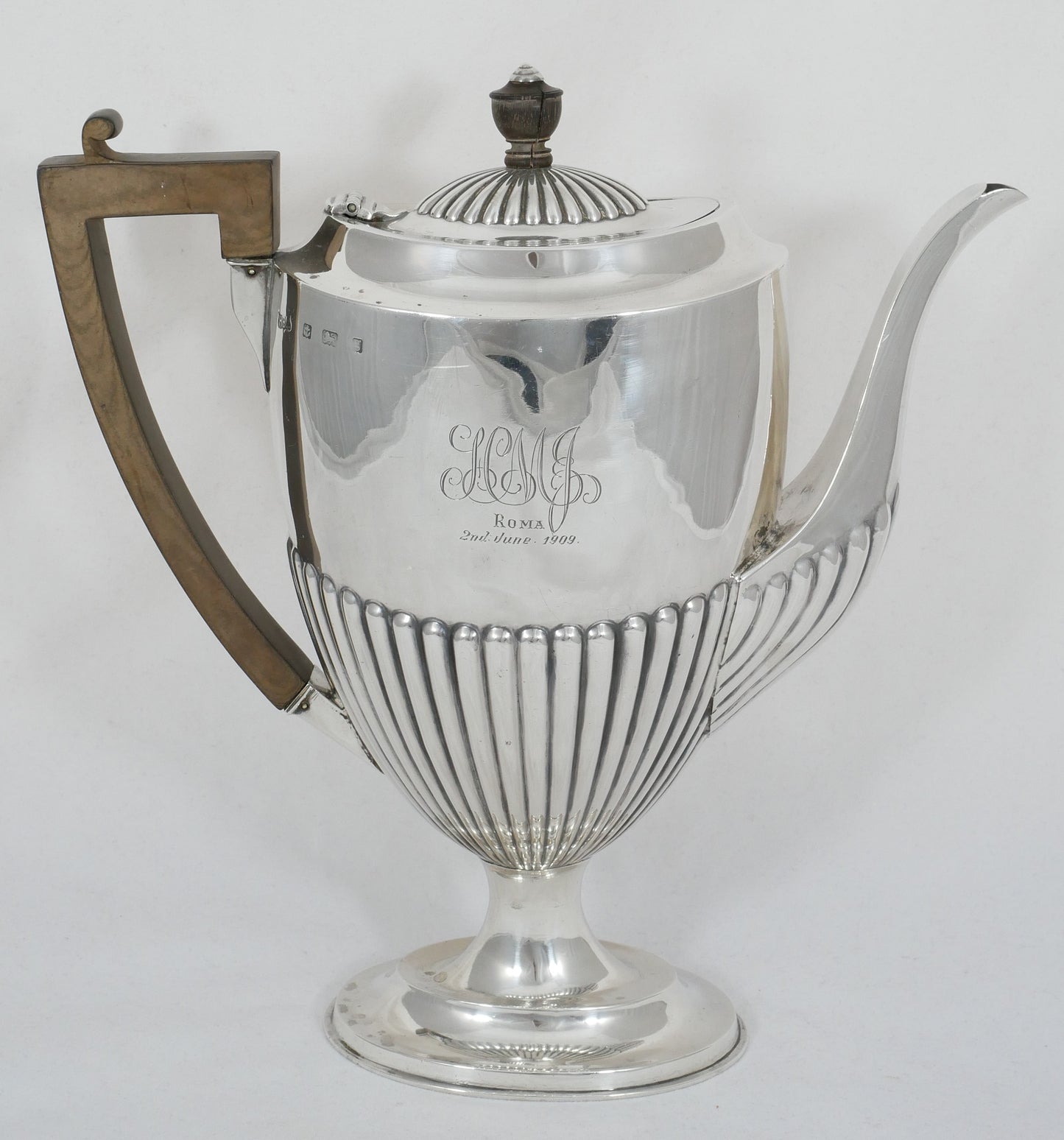 Antique Edwardian 1906 Sterling Silver Tall Coffee Pot Teapot 1,100ml Fluted Set