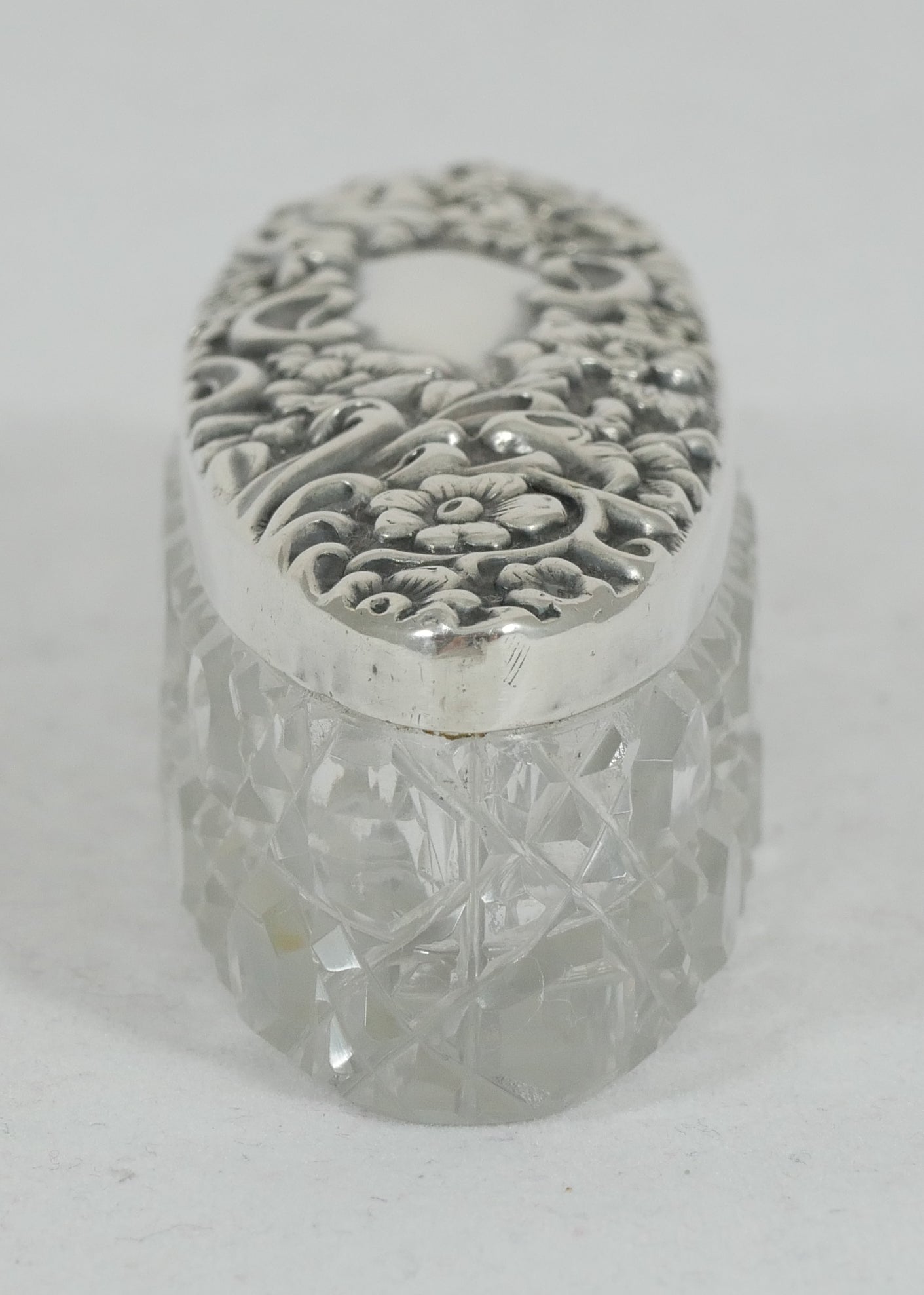 Antique Edwardian 1907 Repousse Sterling Silver Cut Glass Oval Bottle Vanity Jar