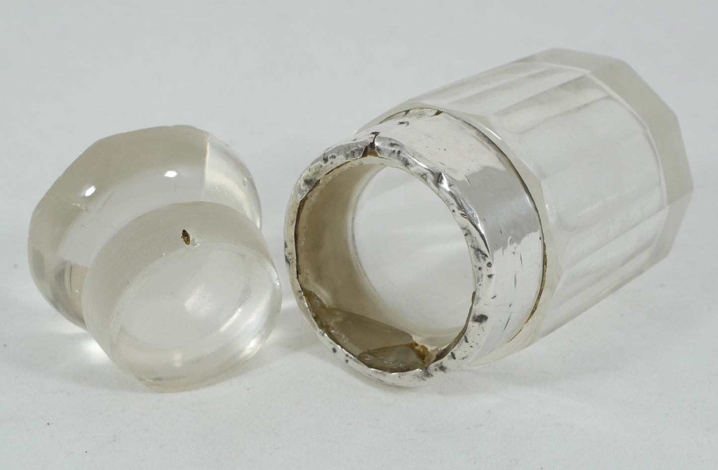 Antique Edwardian 1908 Sterling Silver Cut Glass Scent Perfume Bottle Vanity Jar