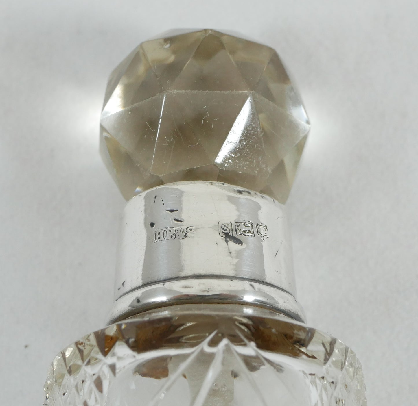 Antique Edwardian 1913 Sterling Silver Cut Glass Scent Perfume Bottle Vanity Jar