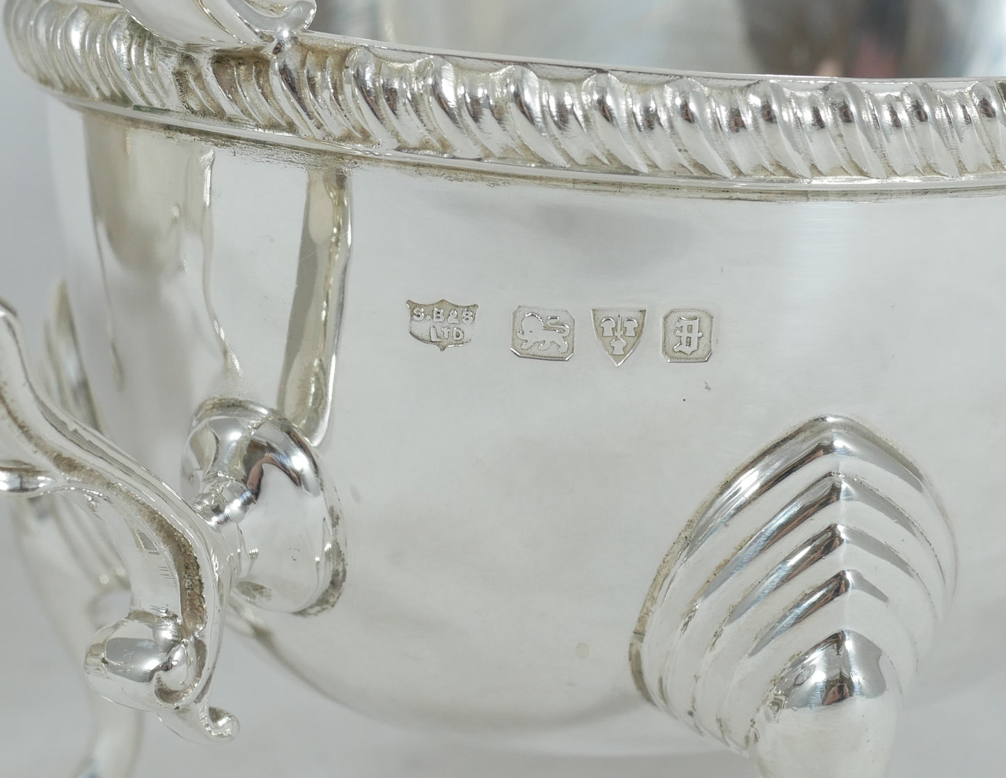 Antique Art Deco 1934 Pair of Large Heavy Sterling Silver Sauce Boats Gravy Jugs
