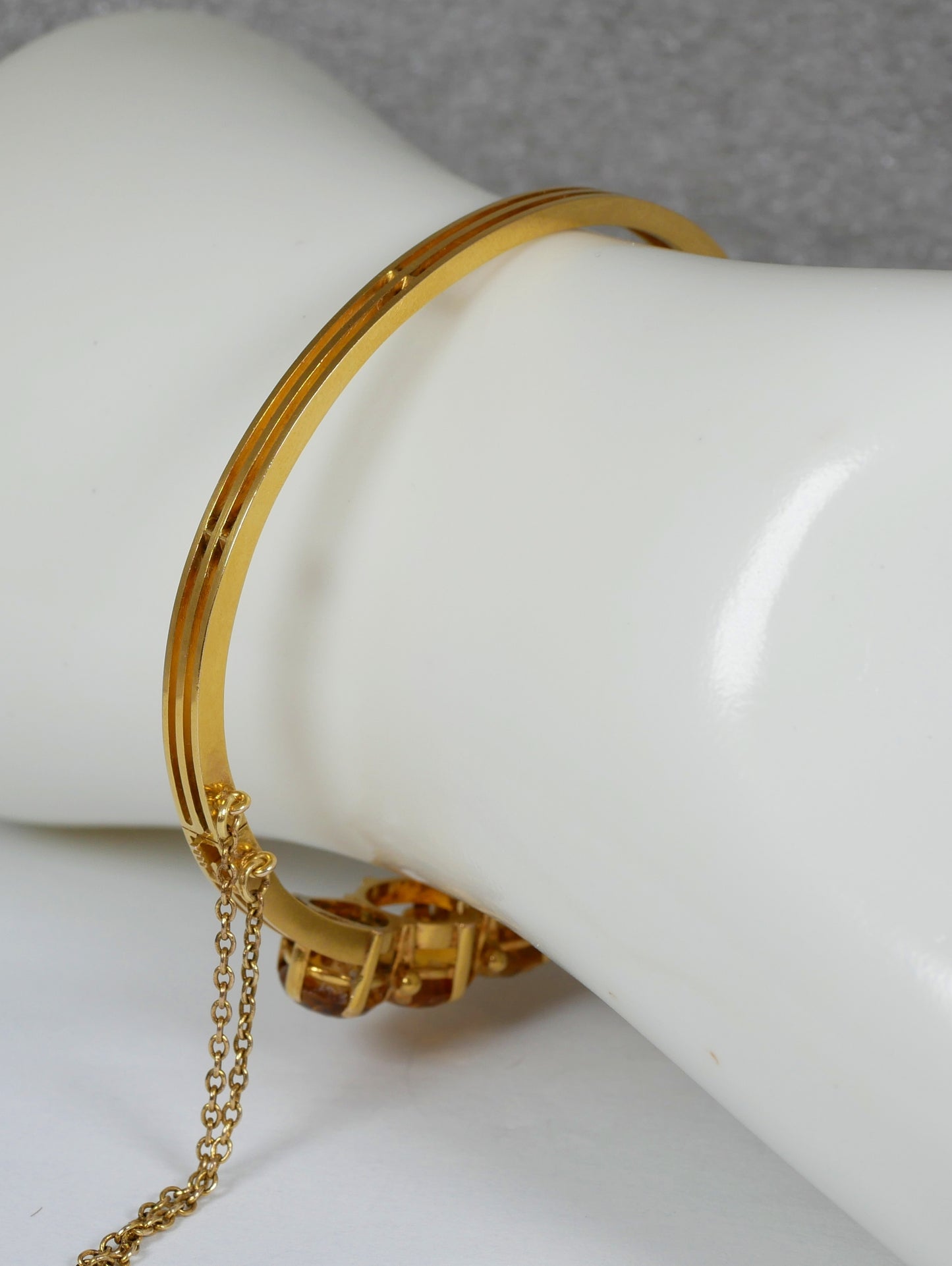 Antique Vintage Heavy Solid 18ct Yellow Gold & Natural Citrine Hinged Bangle 750