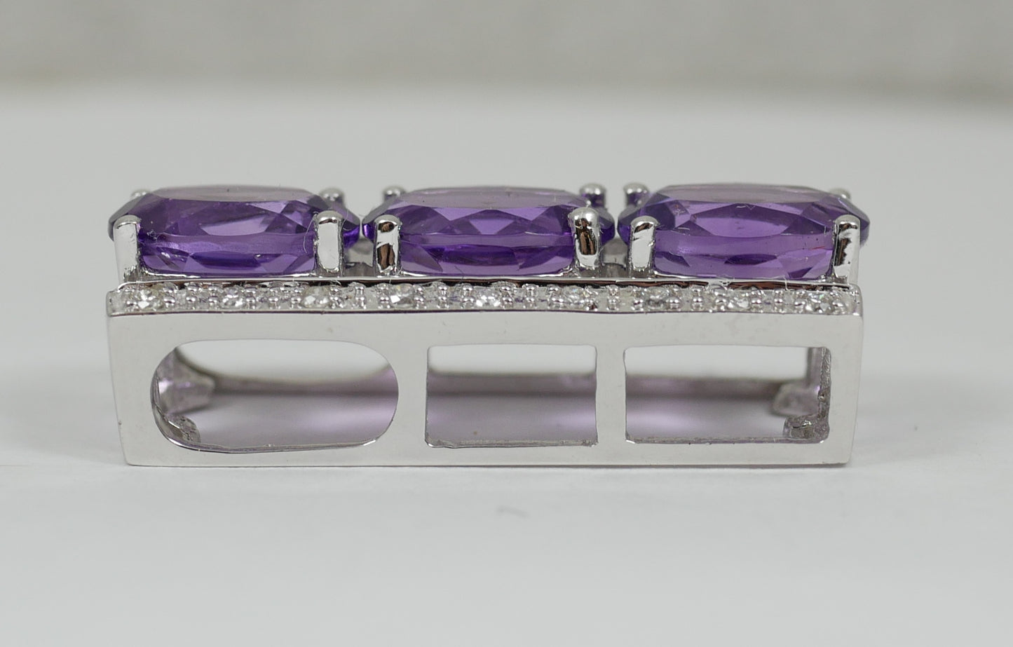 Modern Solid 14ct White Gold Oval Cut Amethyst & Diamond 23mm Necklace Pendant