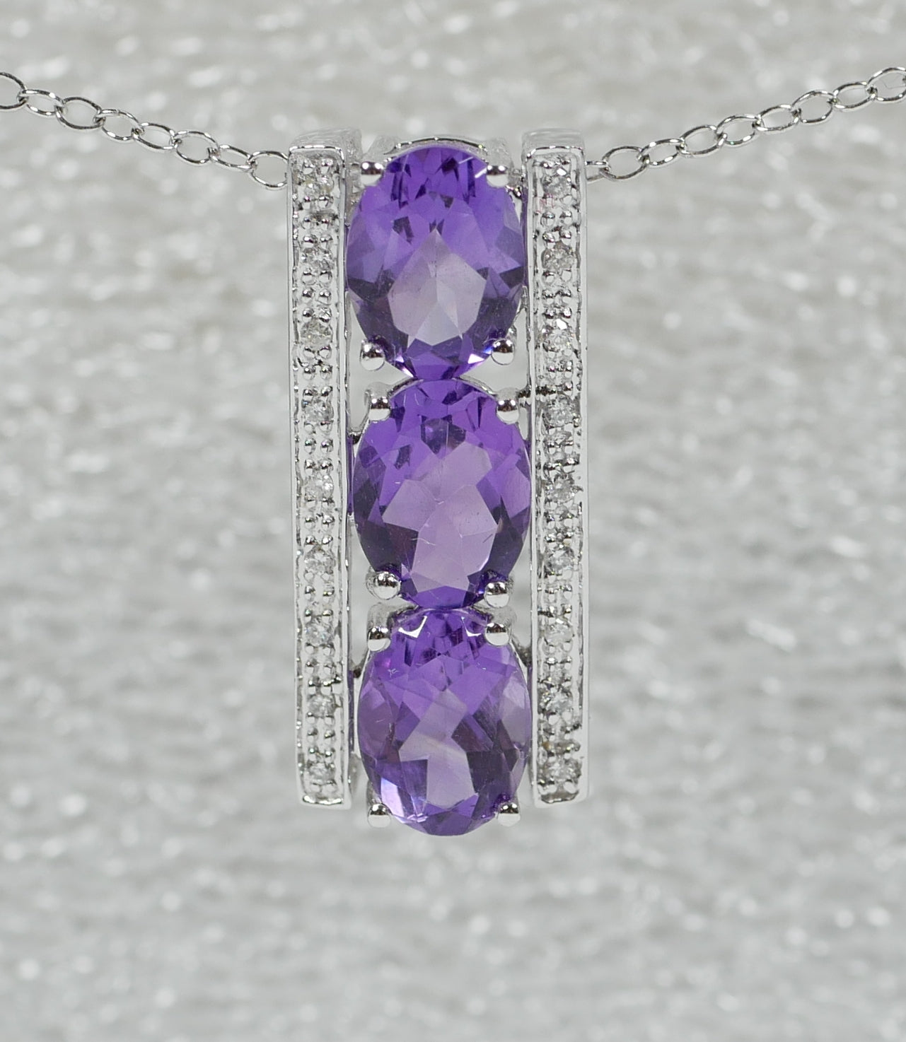 Modern Solid 14ct White Gold Oval Cut Amethyst & Diamond 23mm Necklace Pendant