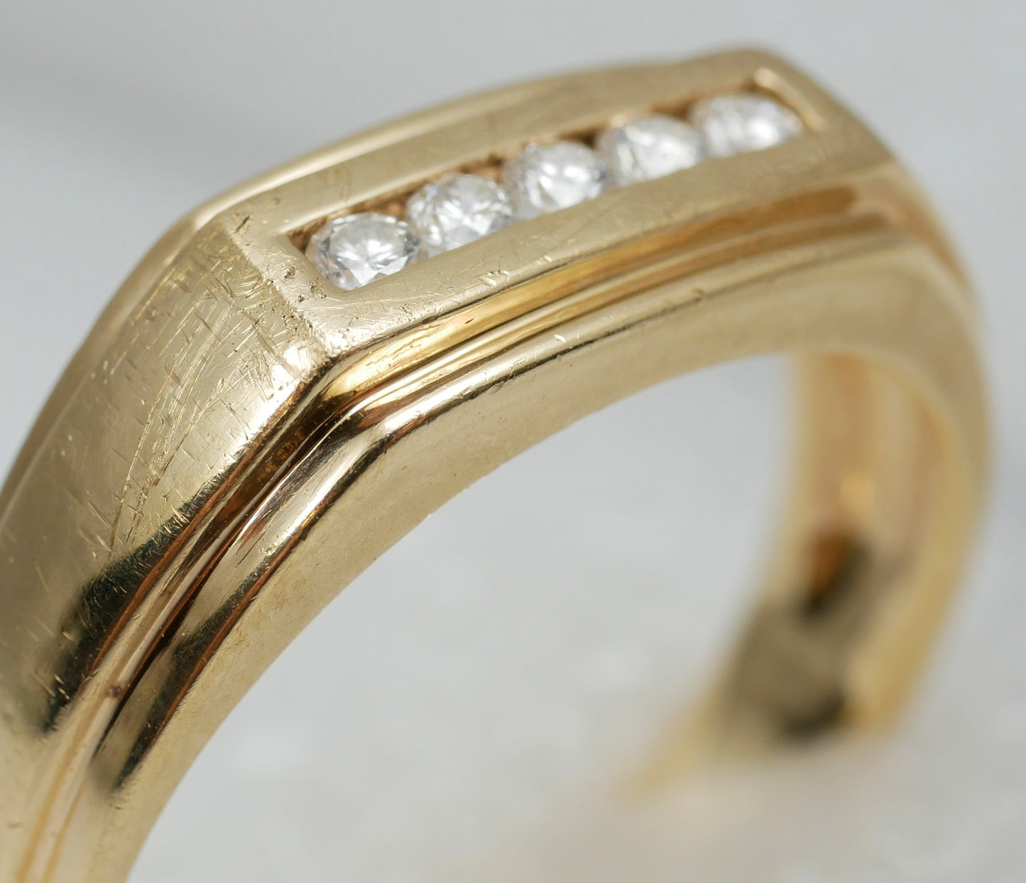Modern Solid 9ct Yellow Gold & 0.20ct Diamond Mens Dress Band Ring Size 12 X 67