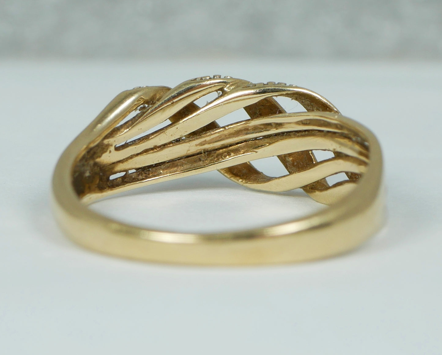Contemporary Solid 9ct Yellow Gold & Diamond Crossover Dress Ring Size 6 L 51