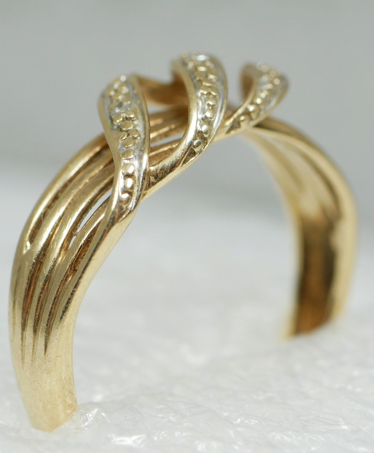 Contemporary Solid 9ct Yellow Gold & Diamond Crossover Dress Ring Size 6 L 51