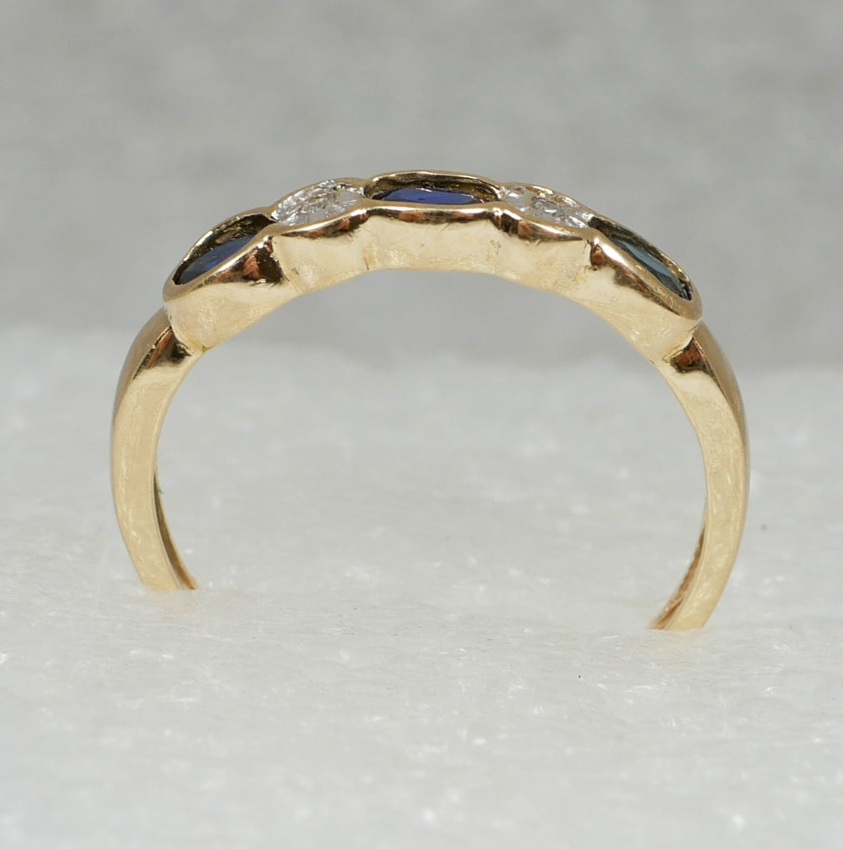 Solid 9ct Yellow Gold Natural Blue Sapphire & Diamond Dress Ring Size 4.5 I 48
