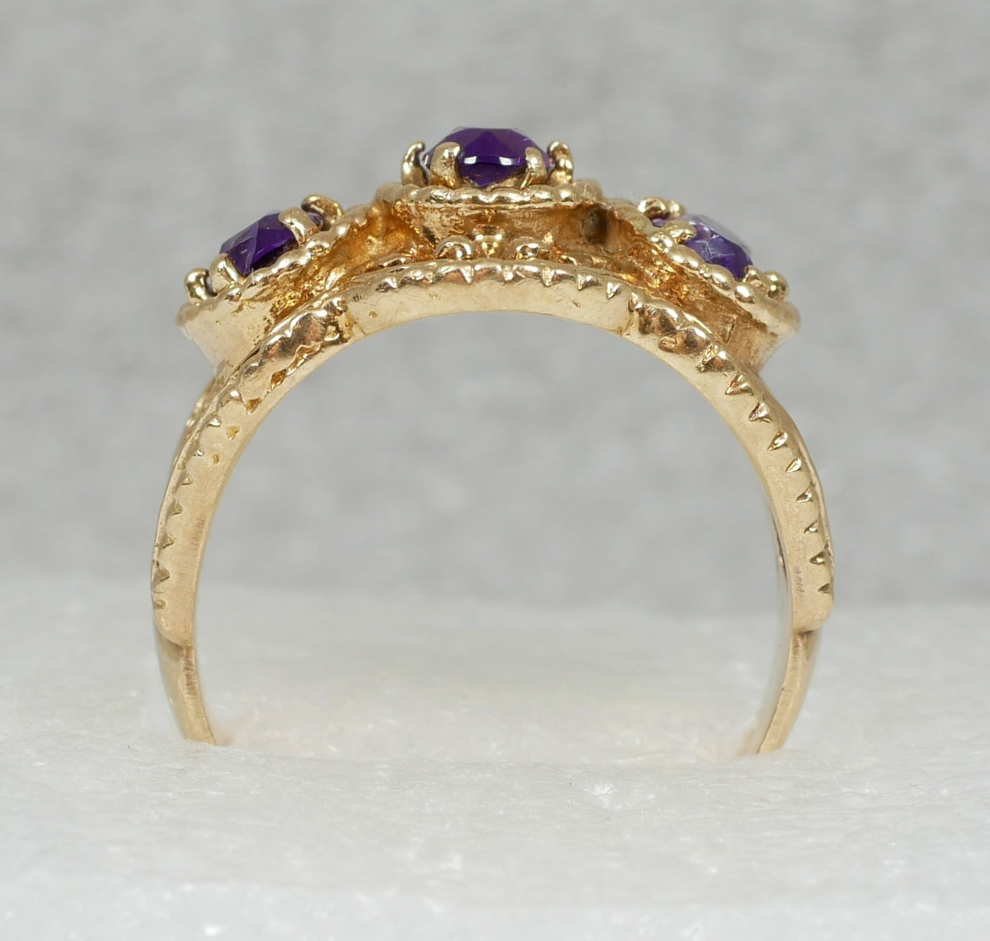 Vintage Solid 9ct Yellow Gold 3 Stone Amethyst Filigree Dress Ring Size 8 P 56