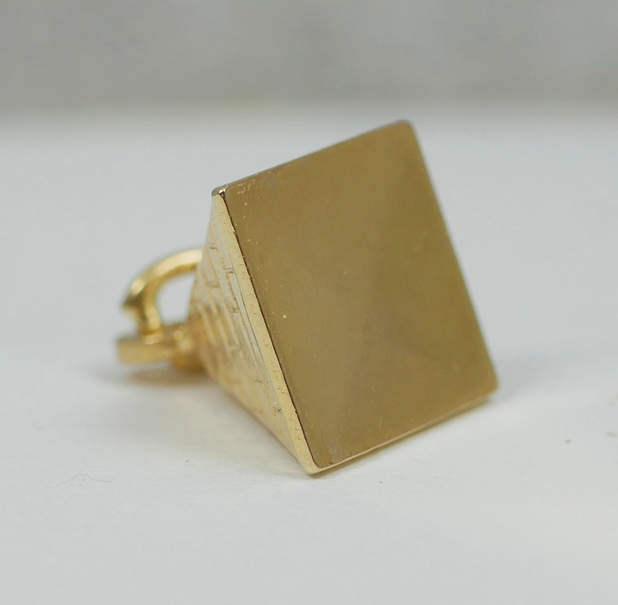 Solid 9ct Yellow Gold Hollow 10mm Egyptian Pyramid Bracelet Charm Pendant 375