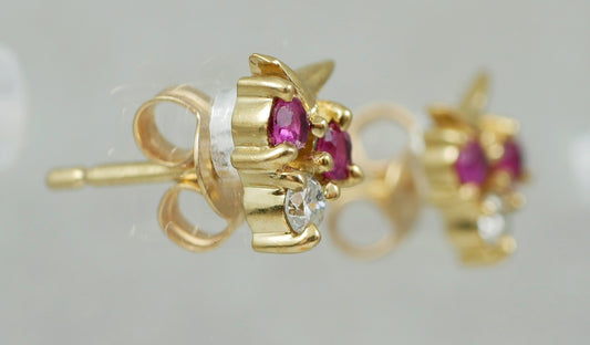 Beautiful Pair of Solid 9ct Yellow Gold Ruby & Diamond Trio Stud Earrings Set
