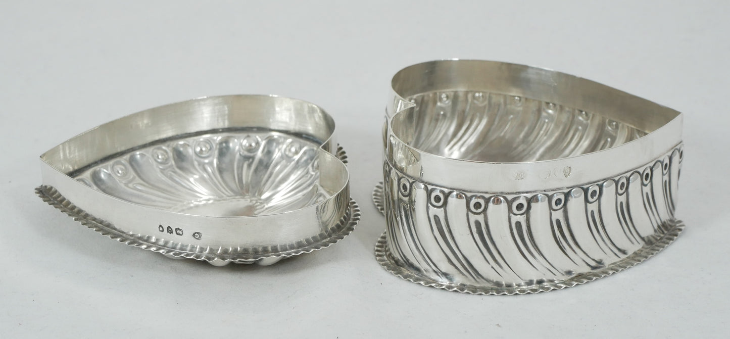 Antique Victorian 1891 Sterling Silver Love Heart Shape Trinket Jewellery Box