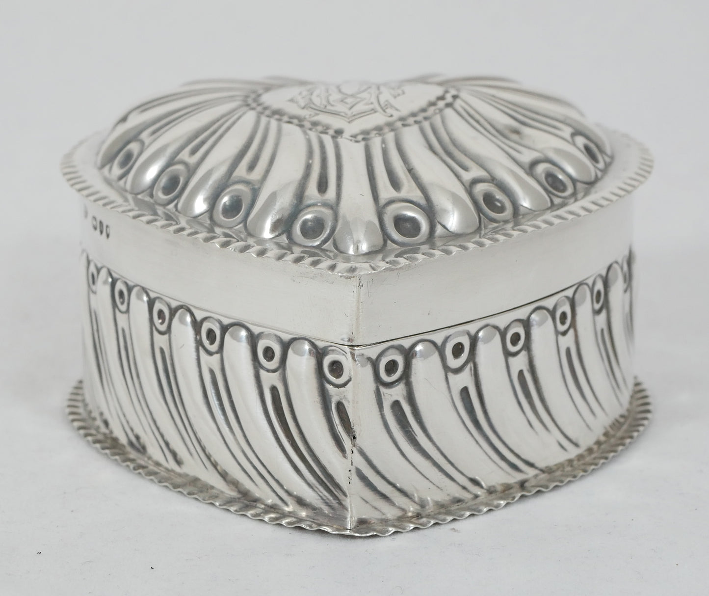 Antique Victorian 1891 Sterling Silver Love Heart Shape Trinket Jewellery Box