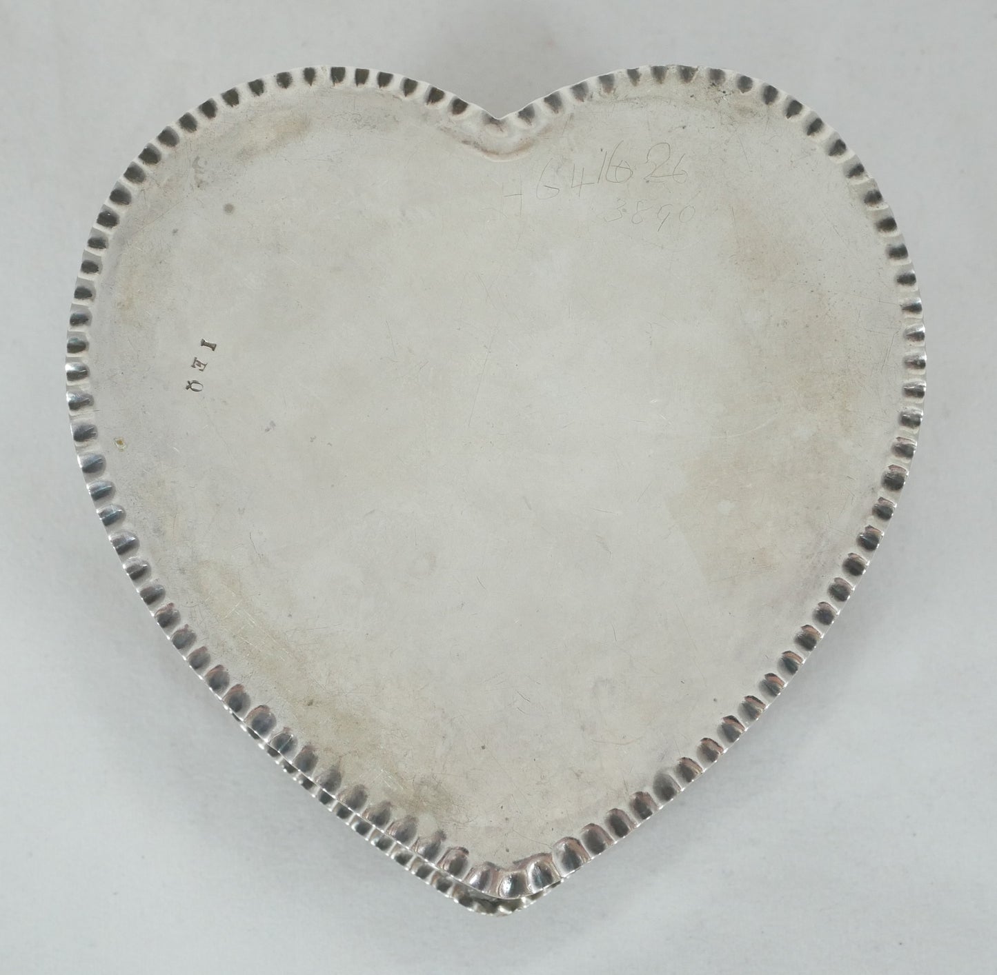 Antique Victorian 1891 Sterling Silver Love Heart Shape Trinket Jewellery Box