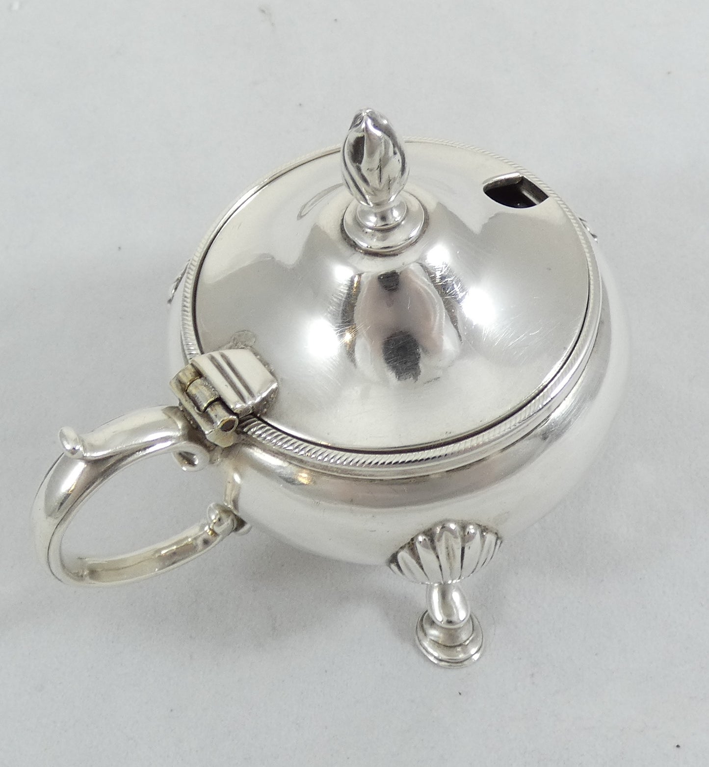 Antique Victorian 1899 Sterling Silver Blue Glass Cauldron Mustard Pot Cruet Set