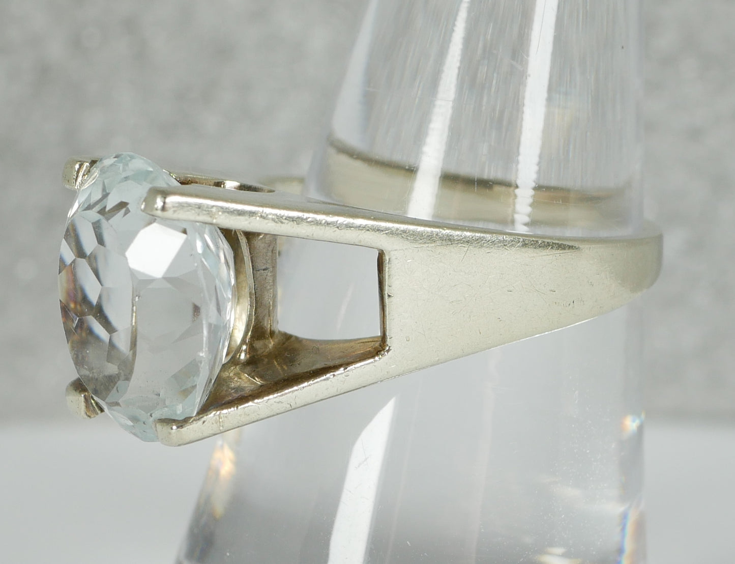 Retro Vintage Solid 9ct White Gold Topaz Solitaire Cocktail Ring Size 8.5 Q 58