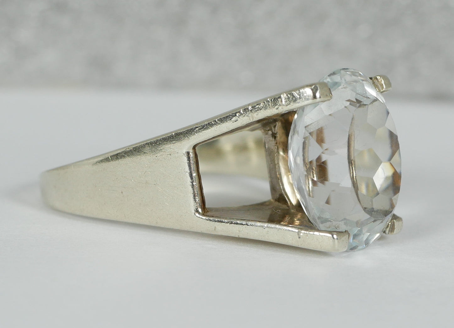 Retro Vintage Solid 9ct White Gold Topaz Solitaire Cocktail Ring Size 8.5 Q 58