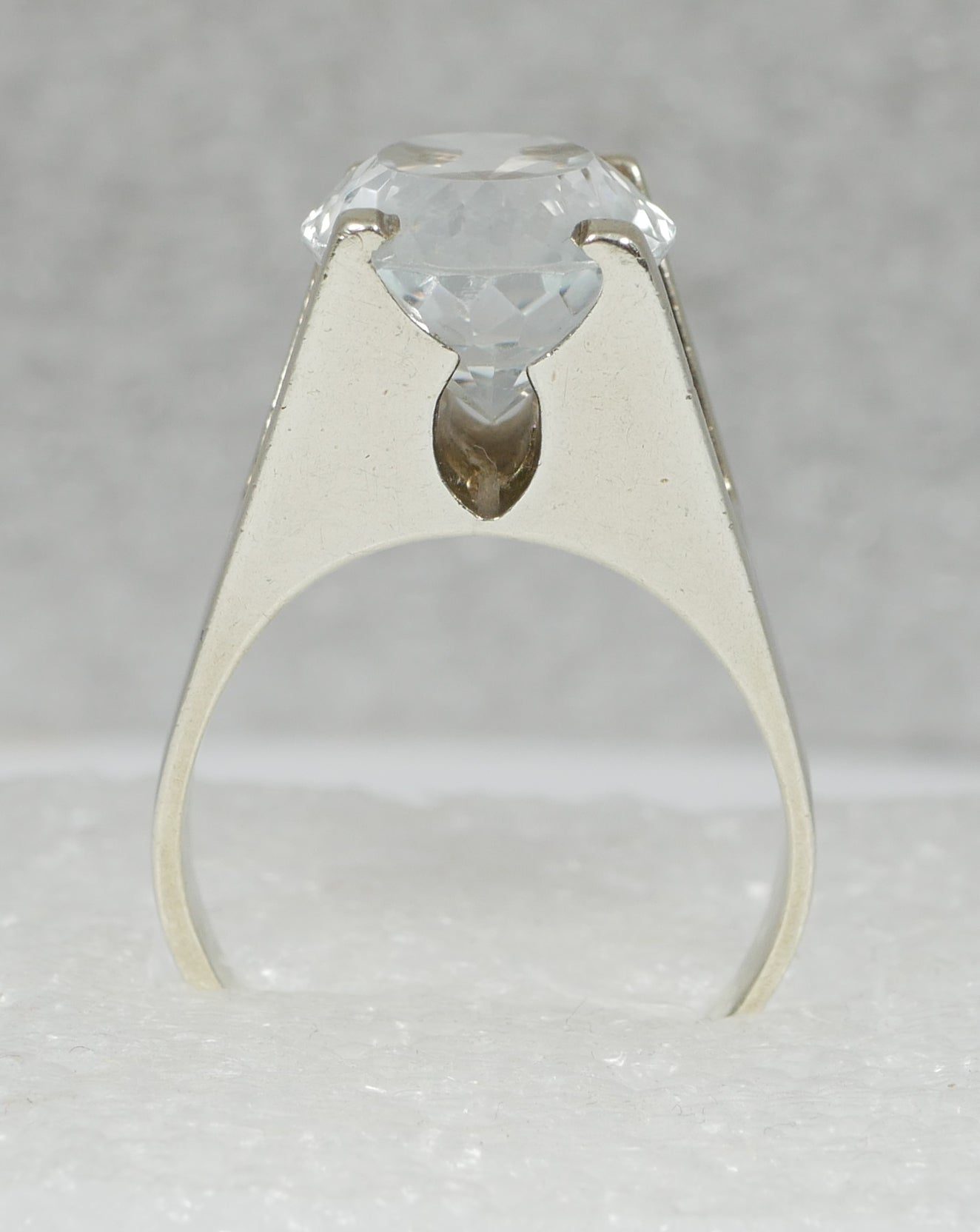 Retro Vintage Solid 9ct White Gold Topaz Solitaire Cocktail Ring Size 8.5 Q 58