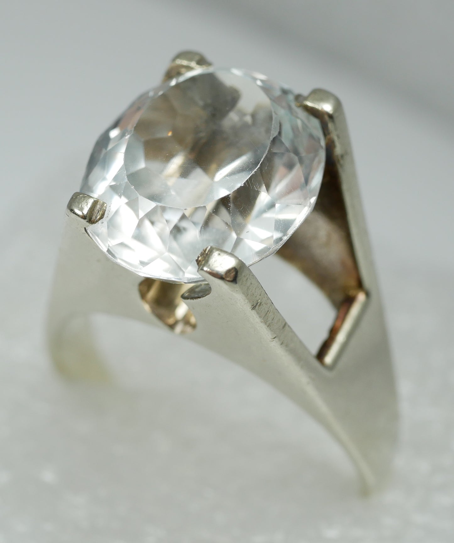 Retro Vintage Solid 9ct White Gold Topaz Solitaire Cocktail Ring Size 8.5 Q 58
