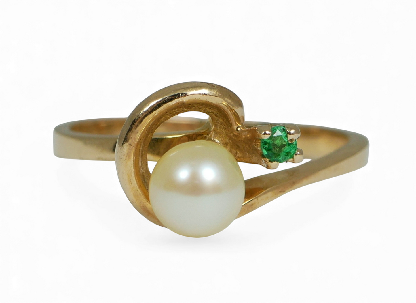 Solid 9ct Yellow Gold 5mm Pearl & Green Emerald Stone Dress Ring Size 7 N 54 375