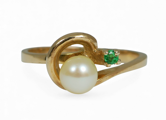 Solid 9ct Yellow Gold 5mm Pearl & Green Emerald Stone Dress Ring Size 7 N 54 375