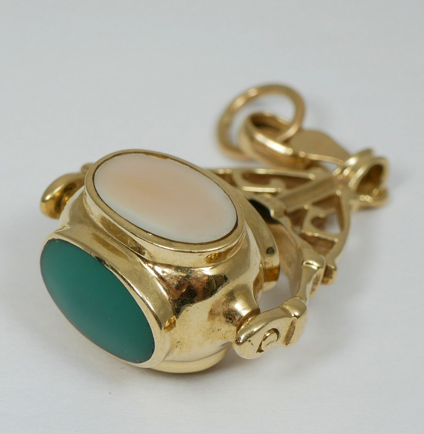 Italian Solid 9ct Yellow Gold Large 45mm Agate Onyx Spinner Fob Necklace Pendant