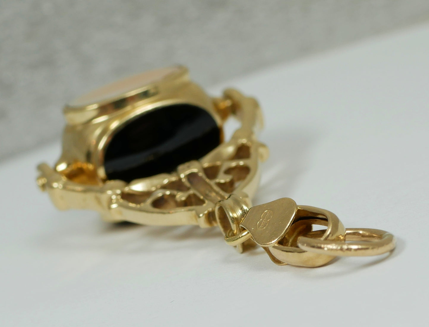 Italian Solid 9ct Yellow Gold Large 45mm Agate Onyx Spinner Fob Necklace Pendant