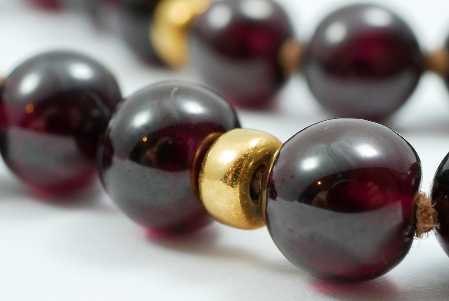 Solid 18ct Yellow Gold &7mm Garnet Bead 47cm 18.5" Enhancer Necklace Strand 750
