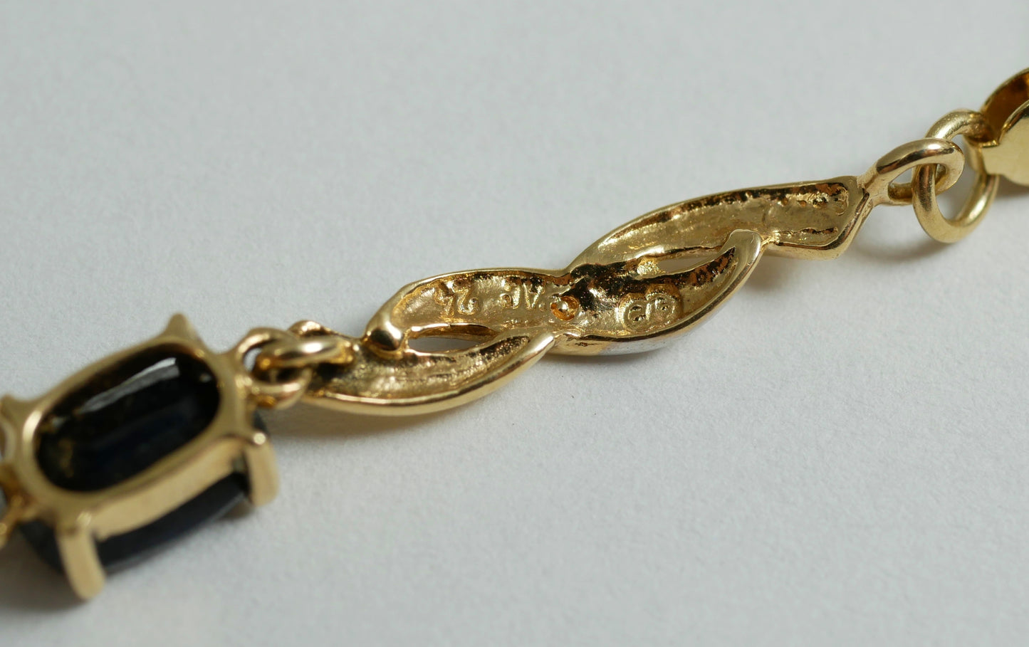 Solid 10ct Yellow Gold Natural Blue Sapphire & Diamond 19cm 7.5" Panel Bracelet