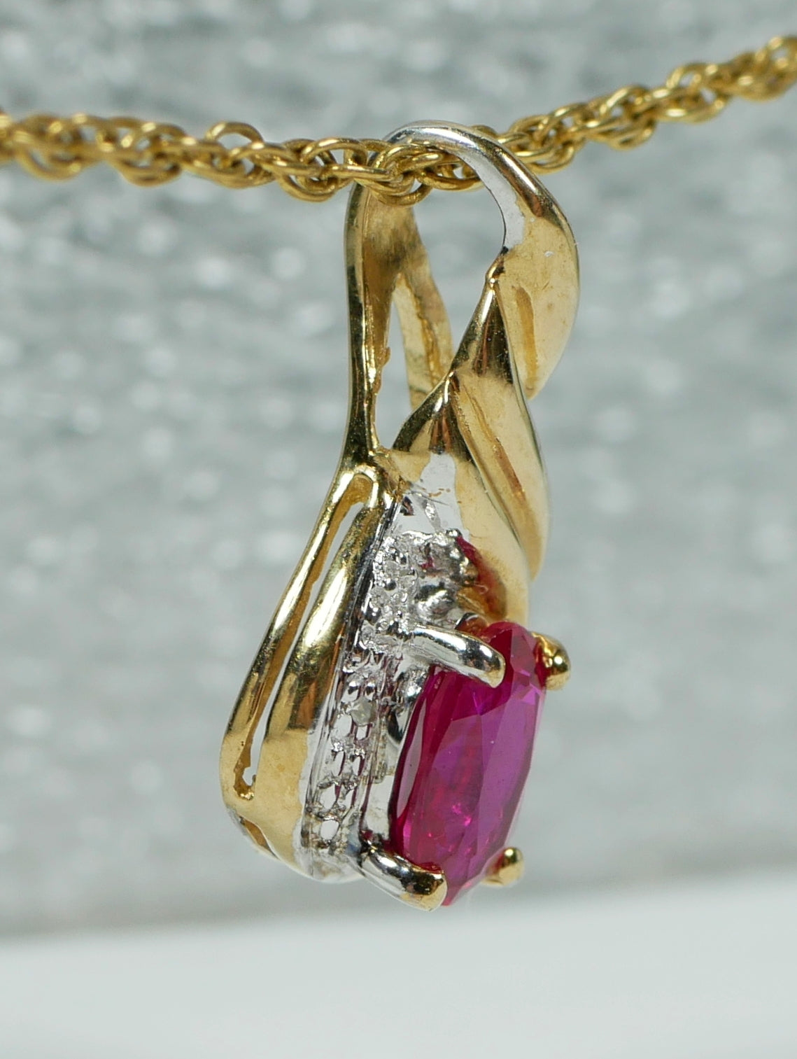 Solid 9ct Yellow Gold Oval Cut 0.48ct Ruby & Diamond 16mm Necklace Pendant 375