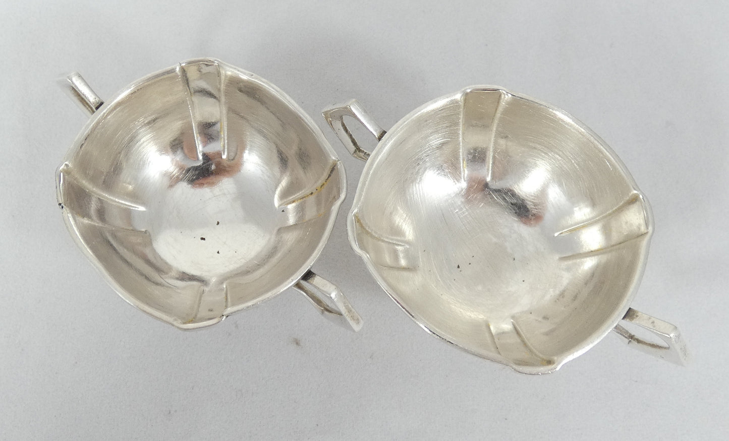 Antique Edwardian 1906 Pair of Sterling Silver Pedestal Salt Cellars Bowl Trophy