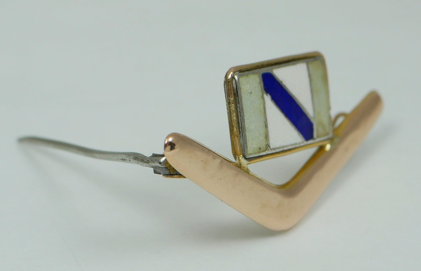 Antique WWII 9ct Gold 1st Armoured Division Army Service Corps Boomerang Brooch