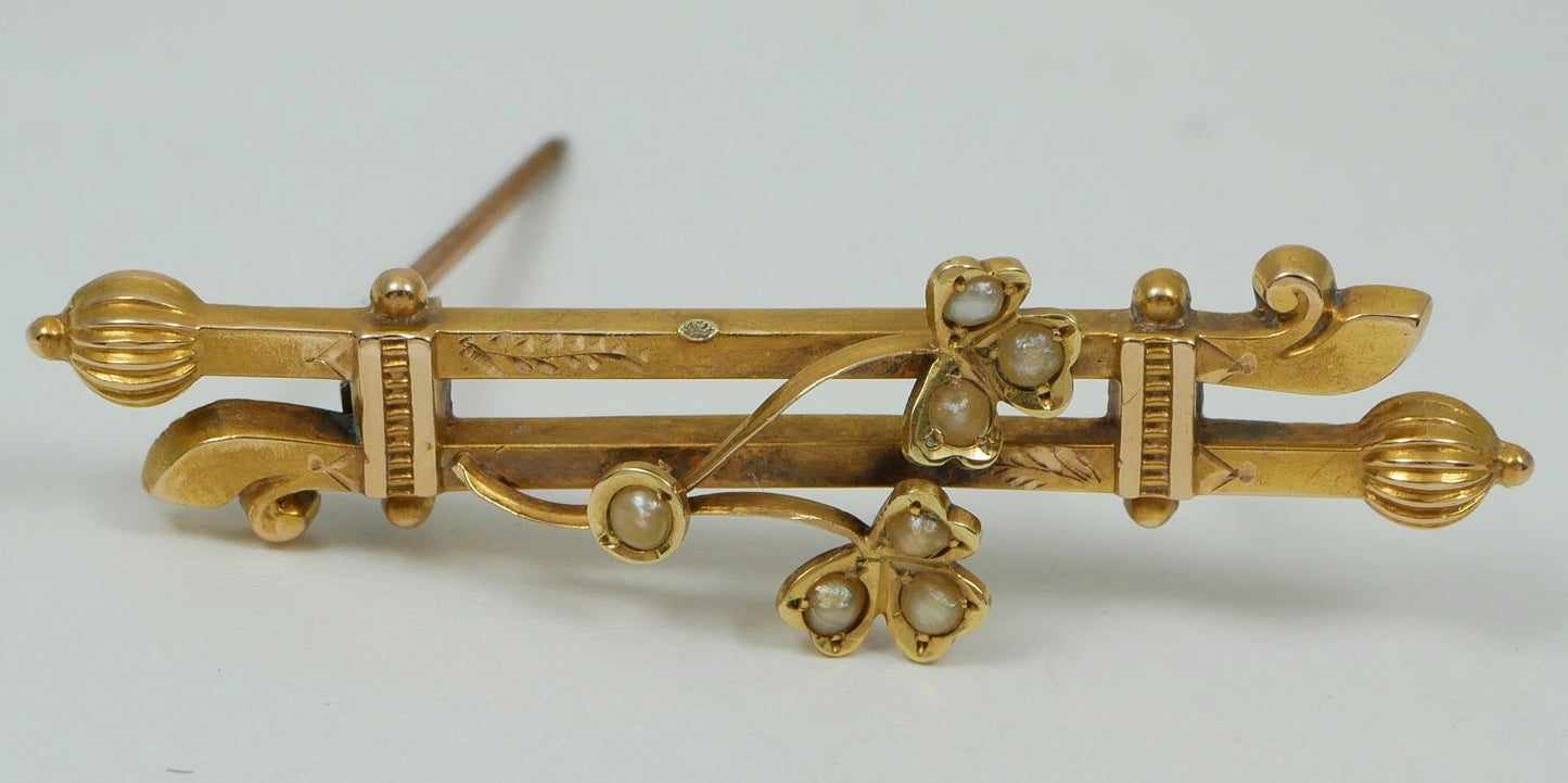 Antique Edwardian 1910 Solid 15ct Yellow Gold Seed Pearl Clover Leaf Brooch Pin
