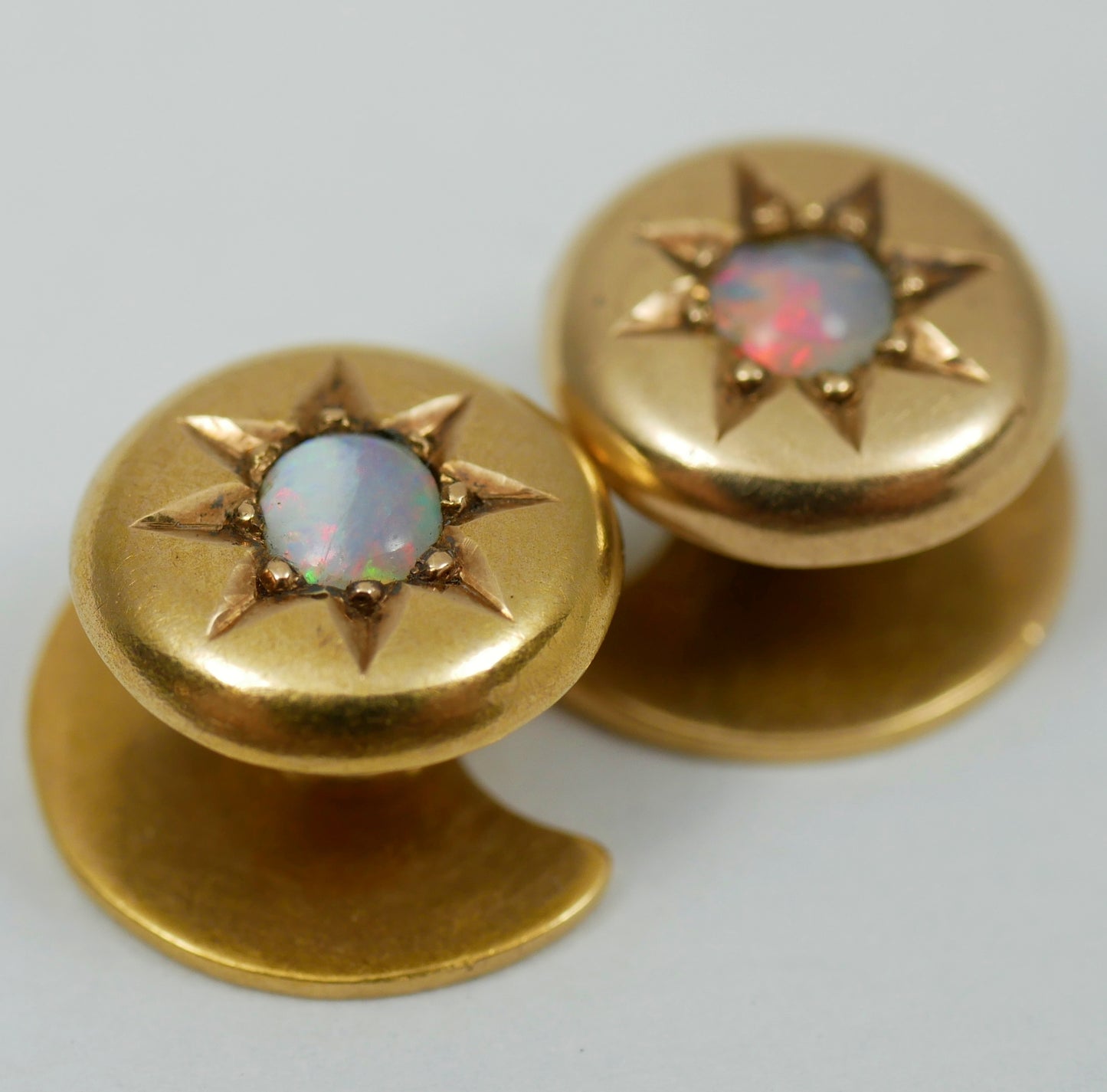 Antique Victorian Pair of 18ct Yellow Gold Crystal Opal Collar Shirt Studs Stud