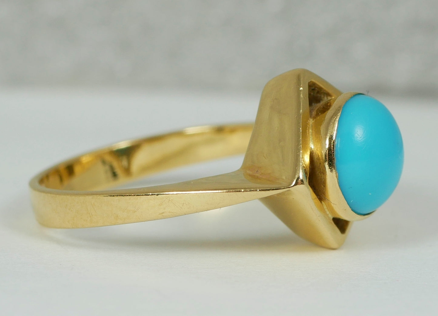 Vintage Solid 18ct Yellow Gold Blue Turquoise Solitaire Dress Ring Size 4 H 47