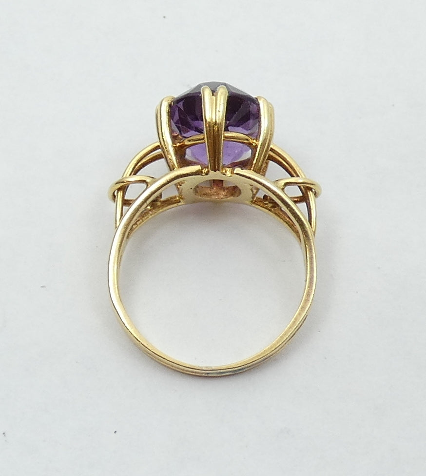 Solid 18ct Yellow Gold Purple Amethyst Solitaire Cocktail Dress Ring Size 6 L 51