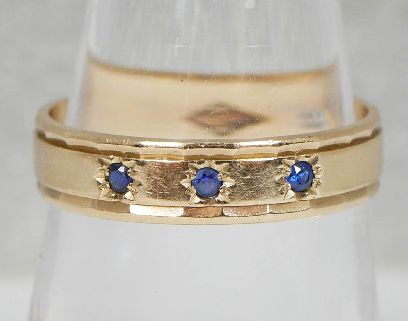 Vintage Solid 9ct Yellow Gold Blue Sapphire Wedding Band Dress Ring Size 8 P 56