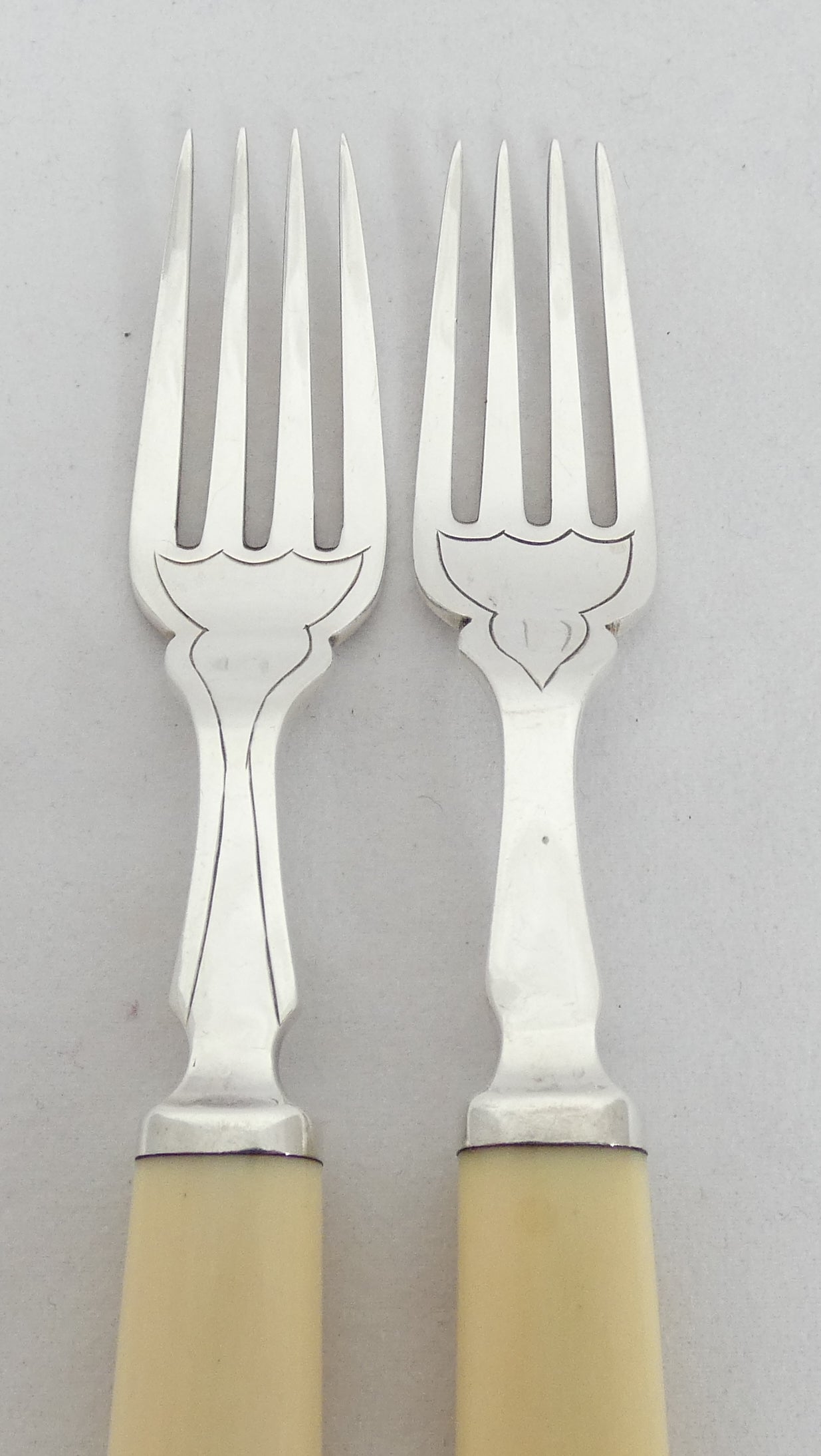 Antique Art Deco 1933 Set 24 Sterling Silver Fish Dessert Knives Forks Cutlery