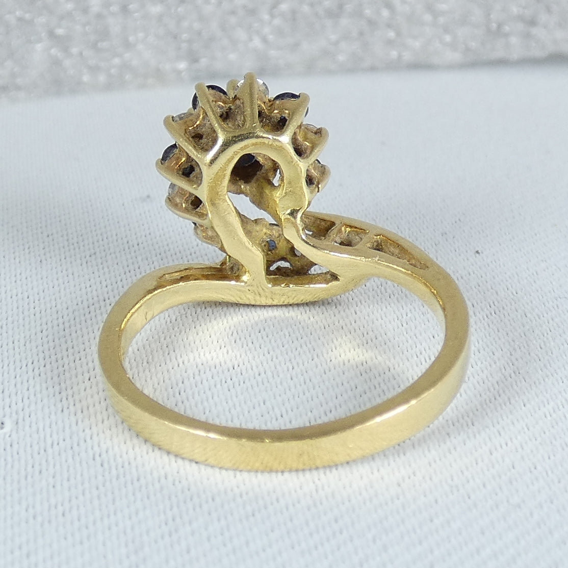 Vintage Solid 18ct Yellow Gold Sapphire & Diamond Dress Ring Size 6.5 M 52