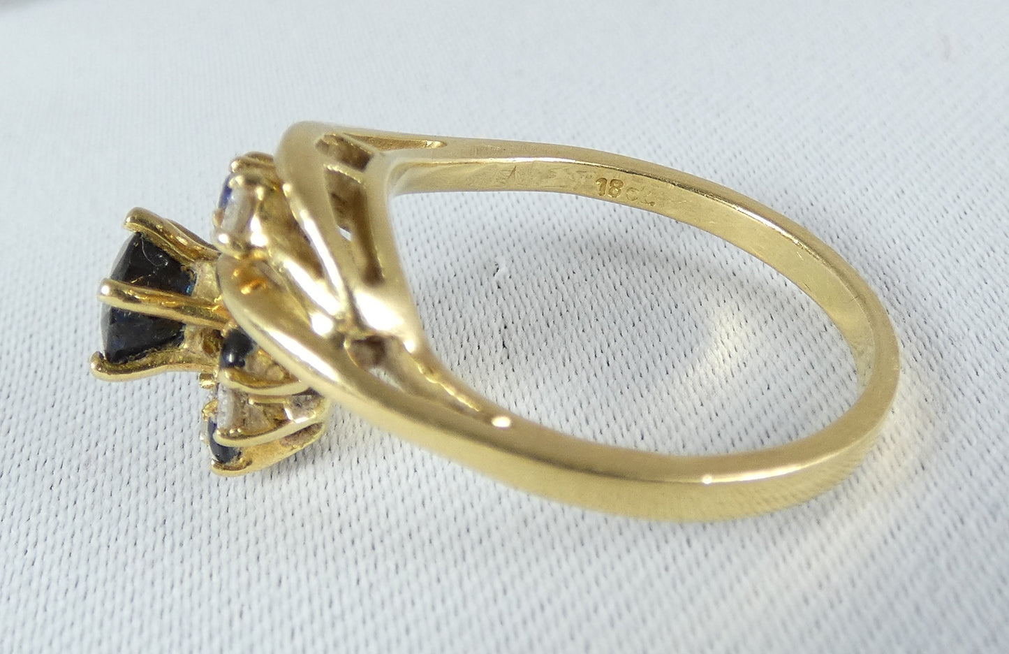 Vintage Solid 18ct Yellow Gold Sapphire & Diamond Dress Ring Size 6.5 M 52