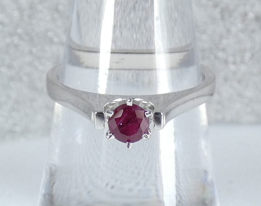 Solid 18ct White Gold 4mm Natural 0.17ct Ruby Solitaire Dress Ring Size 7 N 54