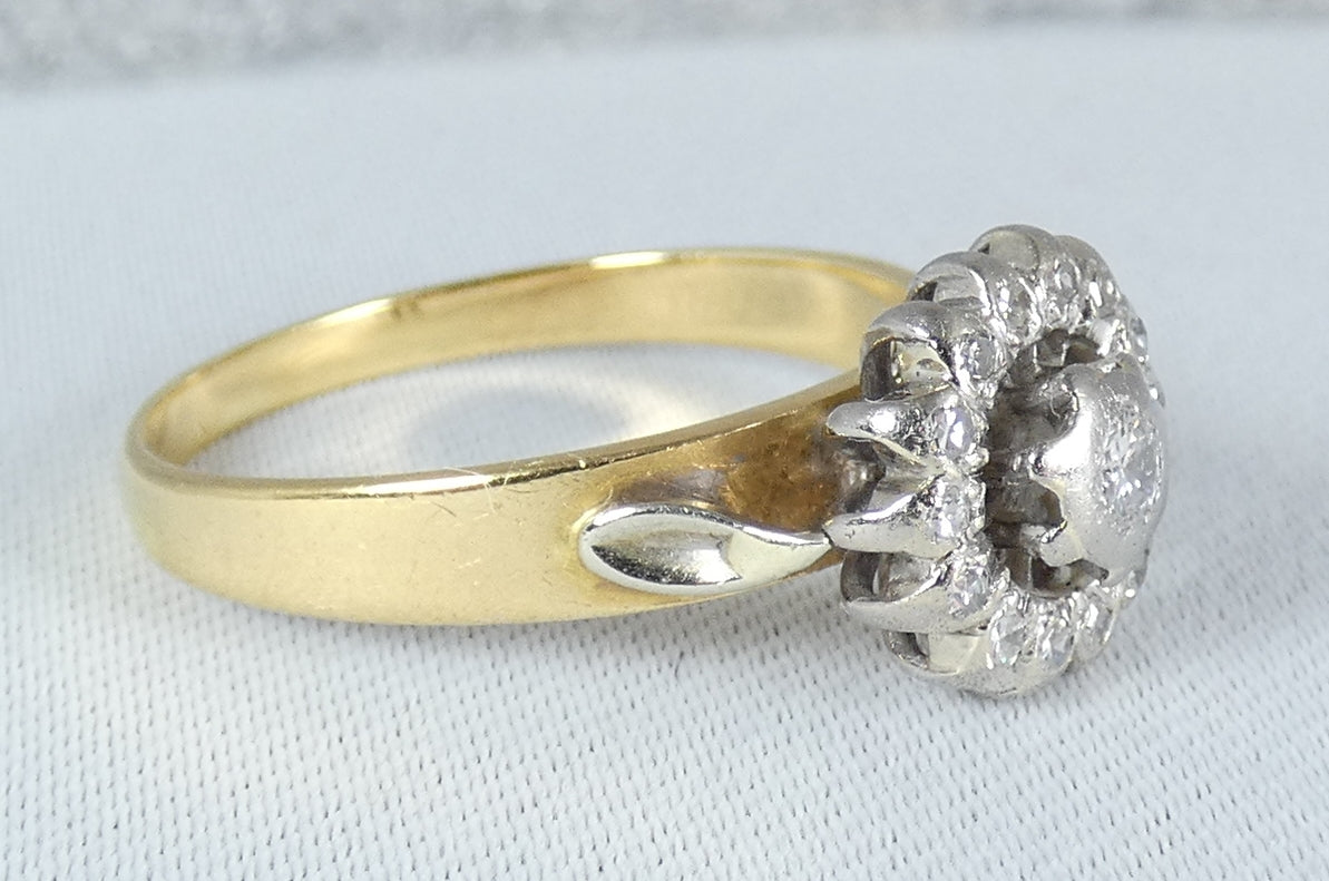 Solid 18ct Yellow Gold 0.30ct Diamond Dress Flower Engagement Ring Size 10 T 61