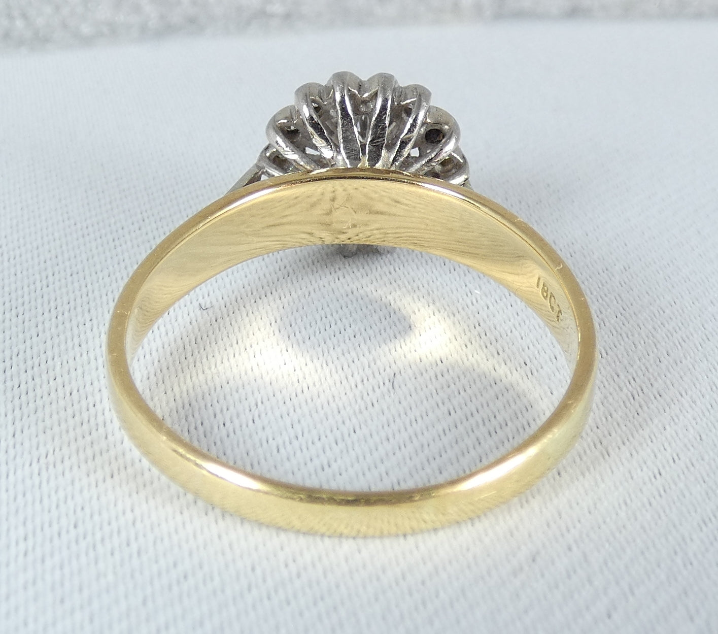 Solid 18ct Yellow Gold 0.30ct Diamond Dress Flower Engagement Ring Size 10 T 61