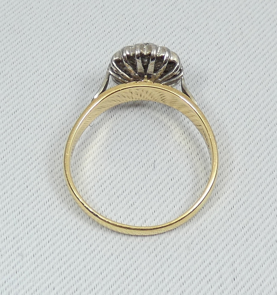Solid 18ct Yellow Gold 0.30ct Diamond Dress Flower Engagement Ring Size 10 T 61