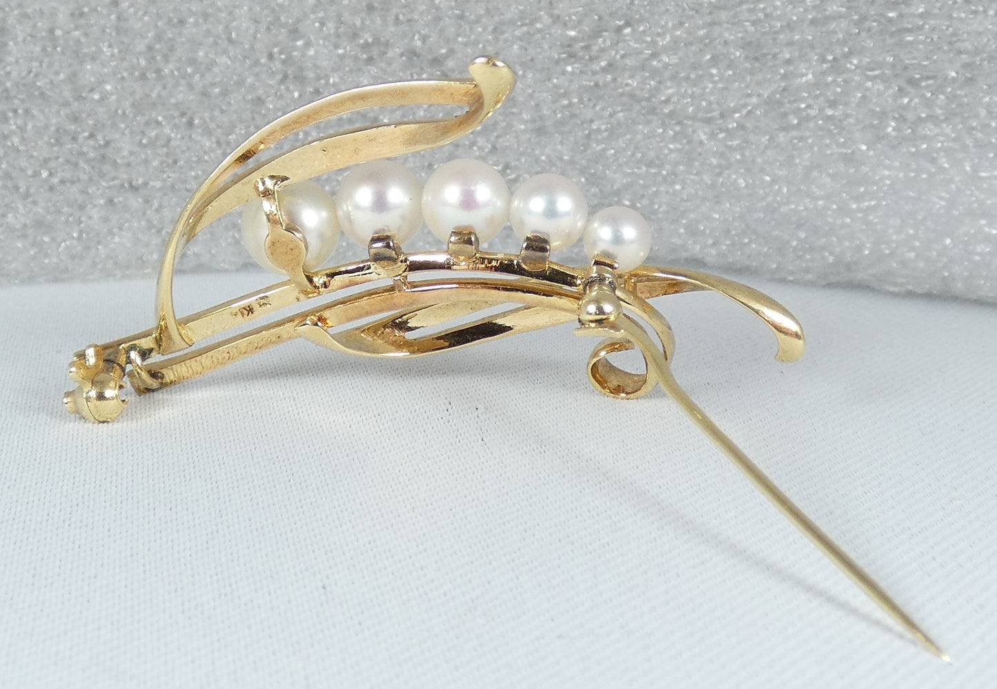 Vintage Large Solid 14ct Yellow Gold Mikimoto 5 Akoya Pearl Brooch Pin Japan 585