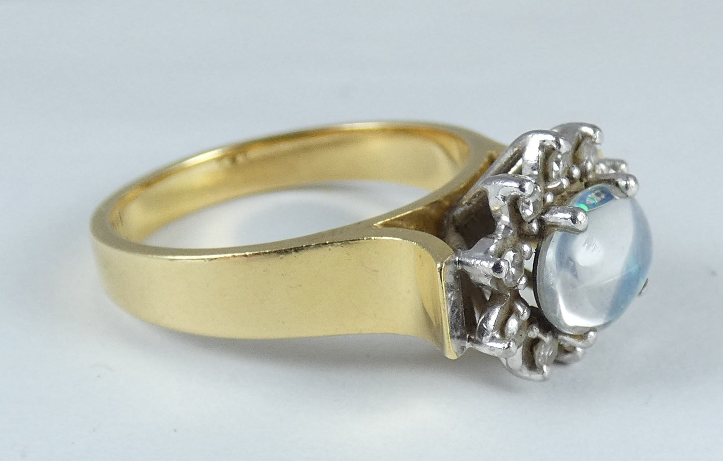 Vintage Solid 18ct Yellow Gold Opal & Diamond Flower Dress Ring Size 7 N 54 Pall