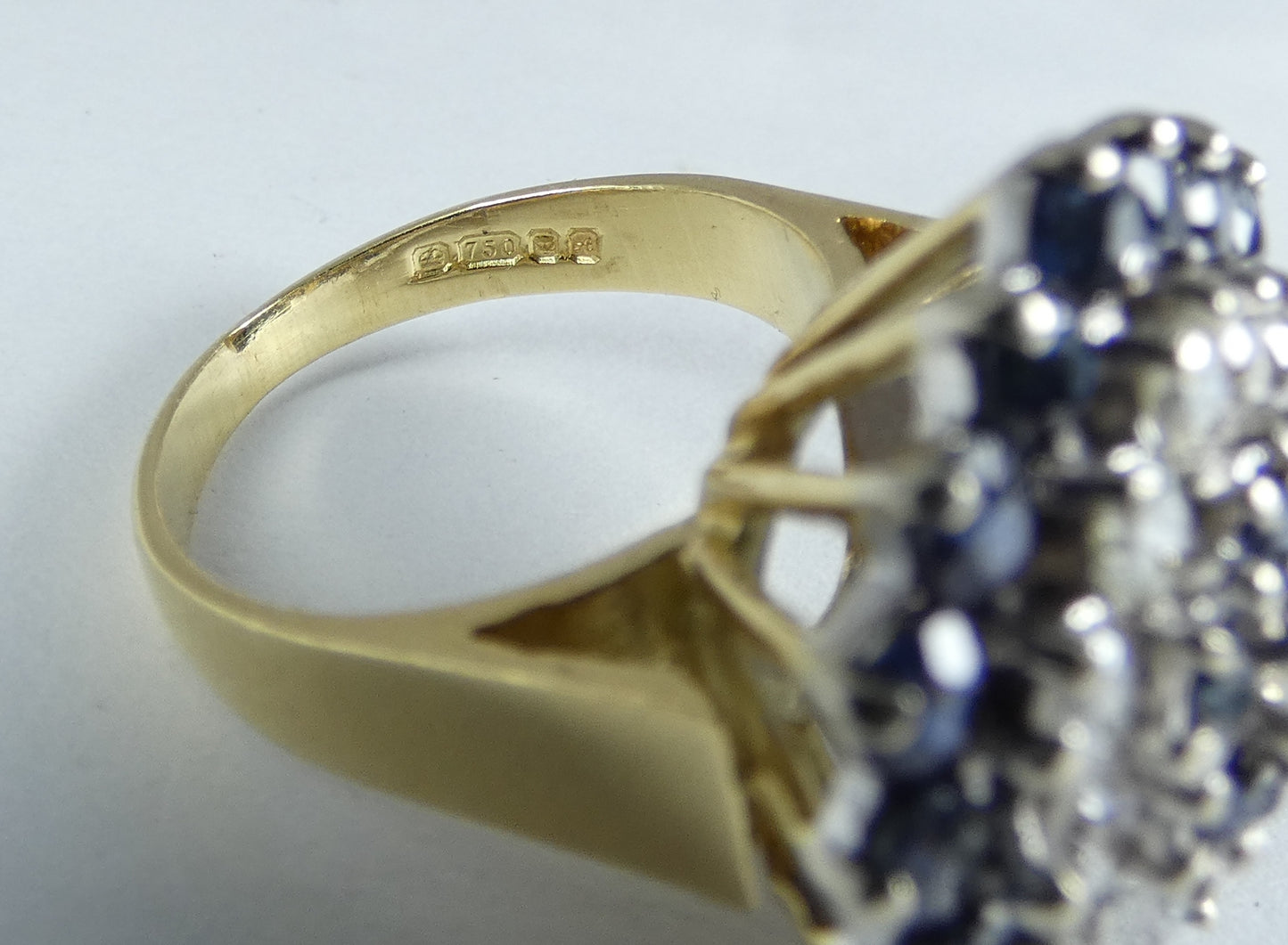 English Solid 18ct Yellow Gold Diamond & Sapphire Cluster Cocktail Ring 5 J 49